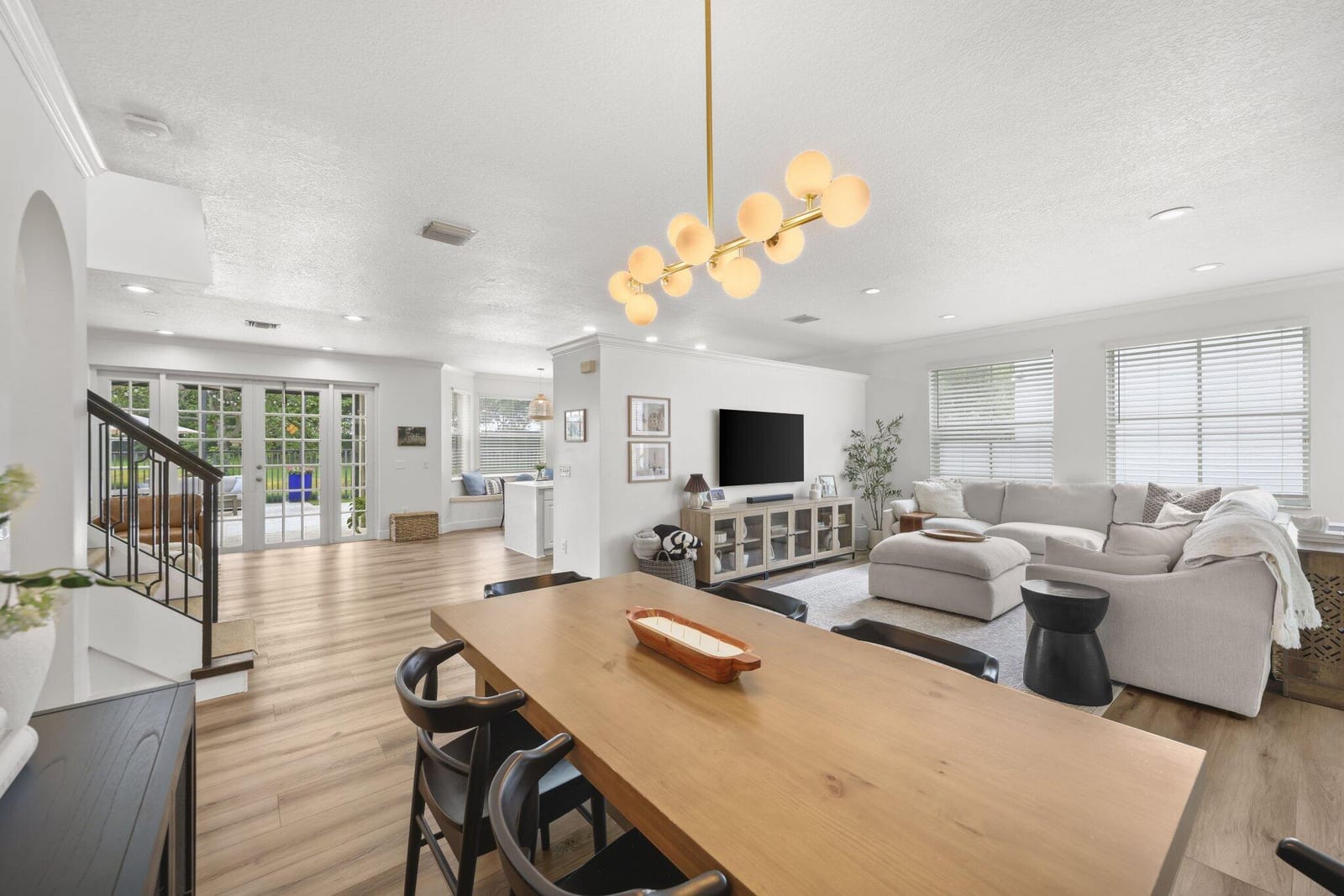 7518 Oak Grove Circle — photo 10