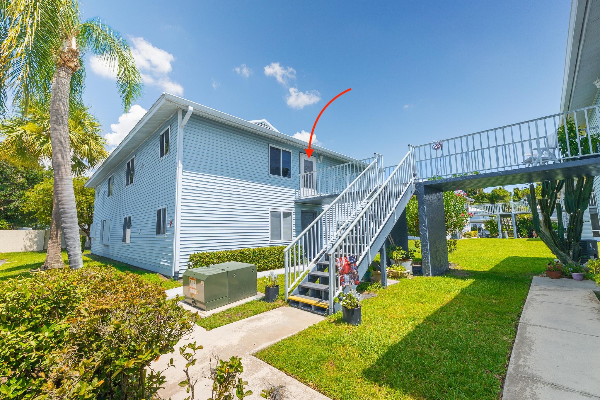 191 SE Village Drive 191, Port St. Lucie, FL 34952