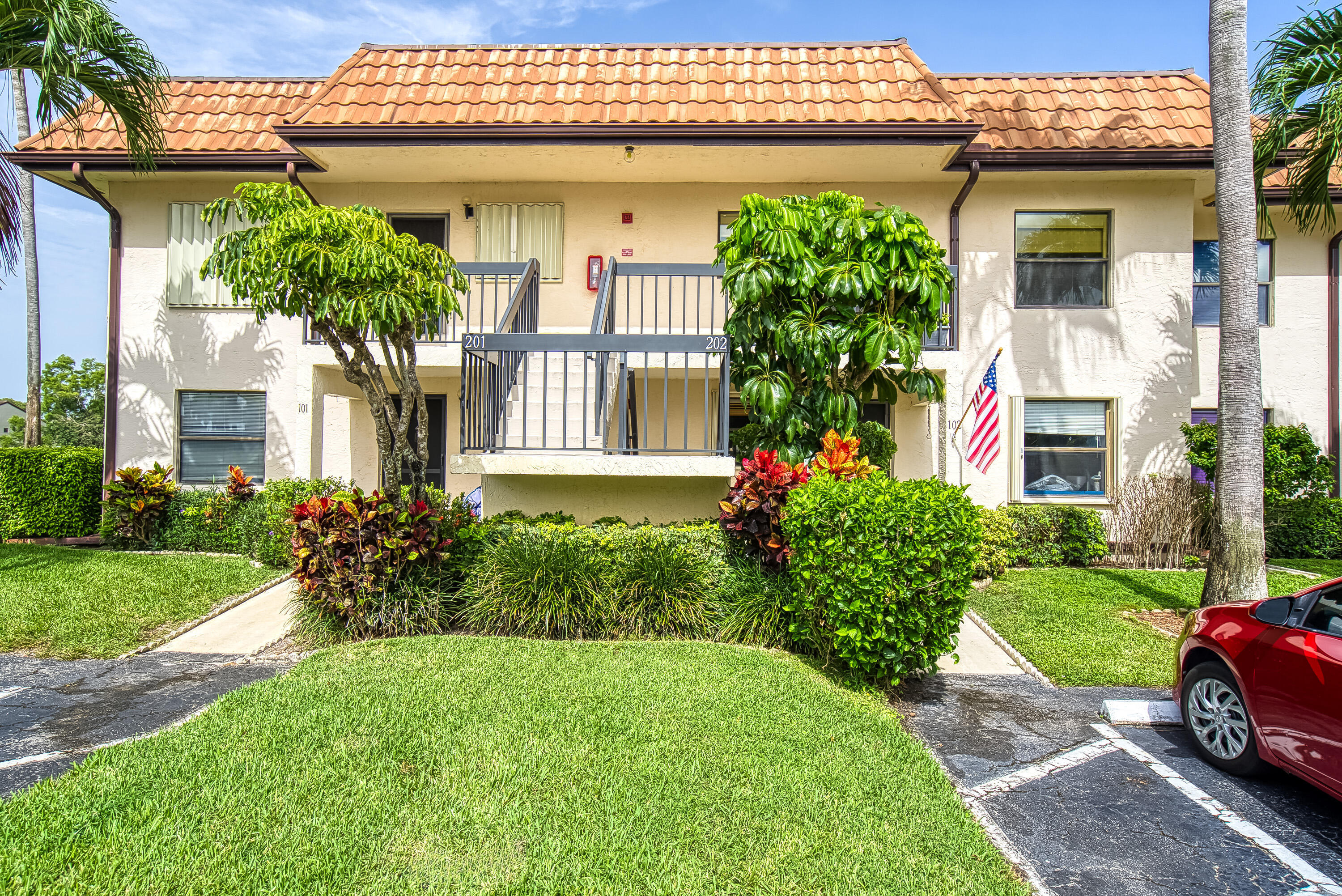 7257 Golf Colony Court 202, Lake Worth, FL 33467