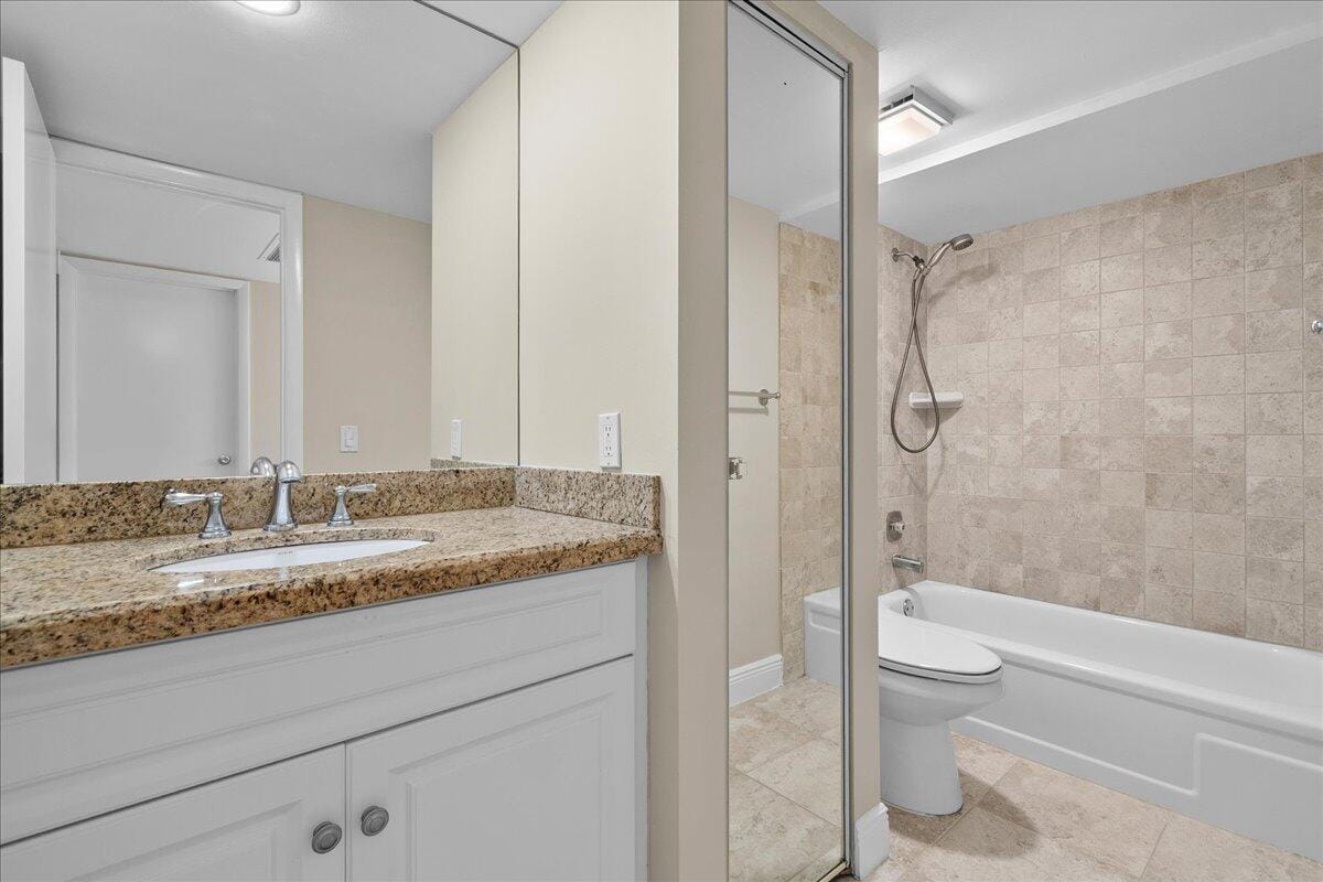 2108 21st Lane, Palm Beach Gardens, FL 33418 photo 18