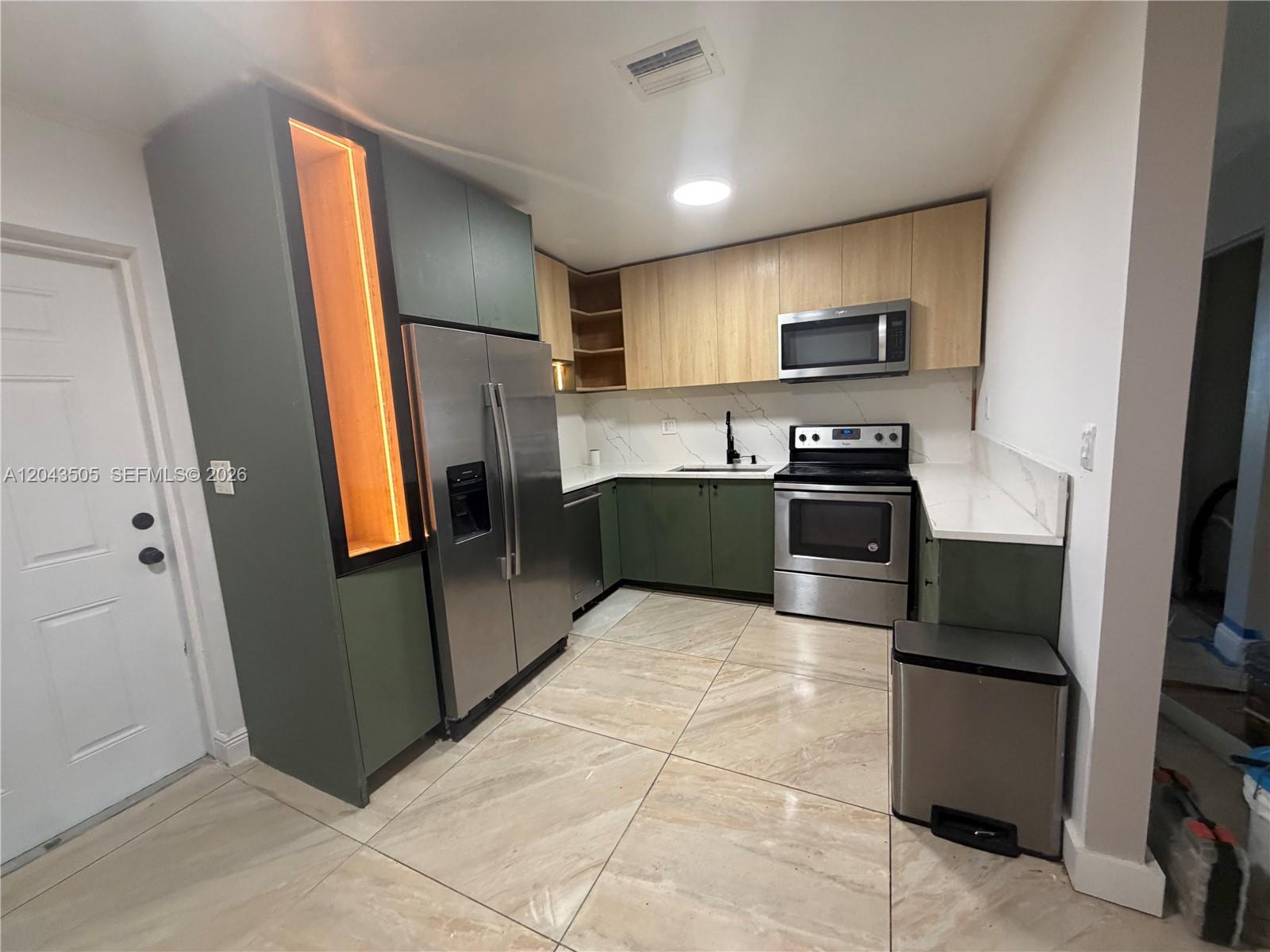 1955 Wiley Street a, Hollywood, FL 33020, Hollywood