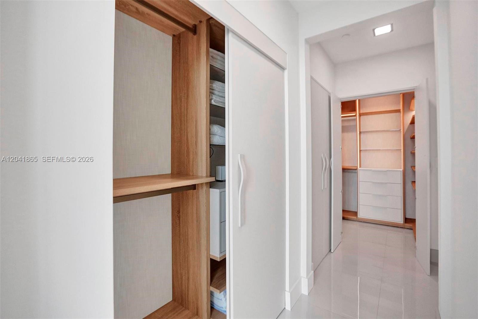 950 Brickell Bay Drive 5608, Miami, FL 33131 photo 15