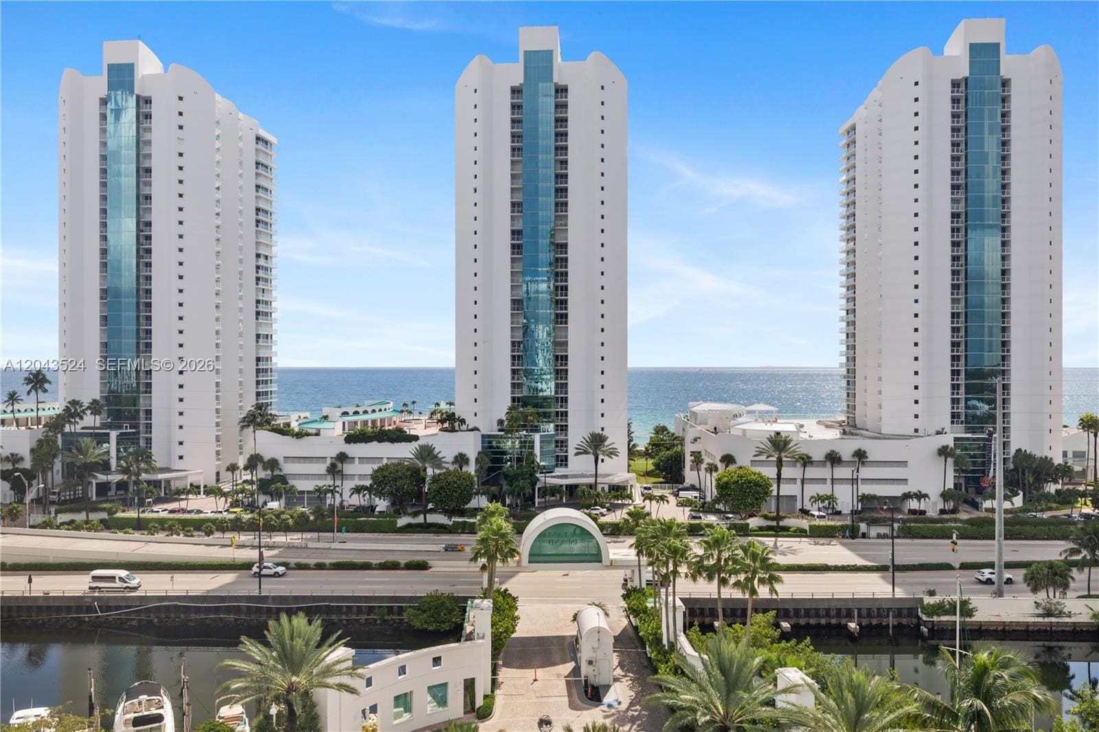 16400 Collins Avenue 942, Sunny Isles Beach, FL 33160 photo 24