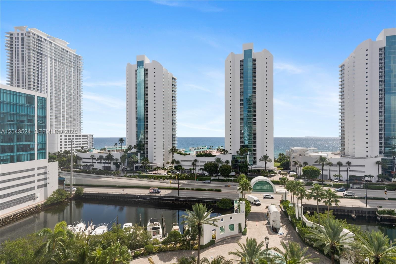 16400 Collins Avenue 942, Sunny Isles Beach, FL 33160 photo 25