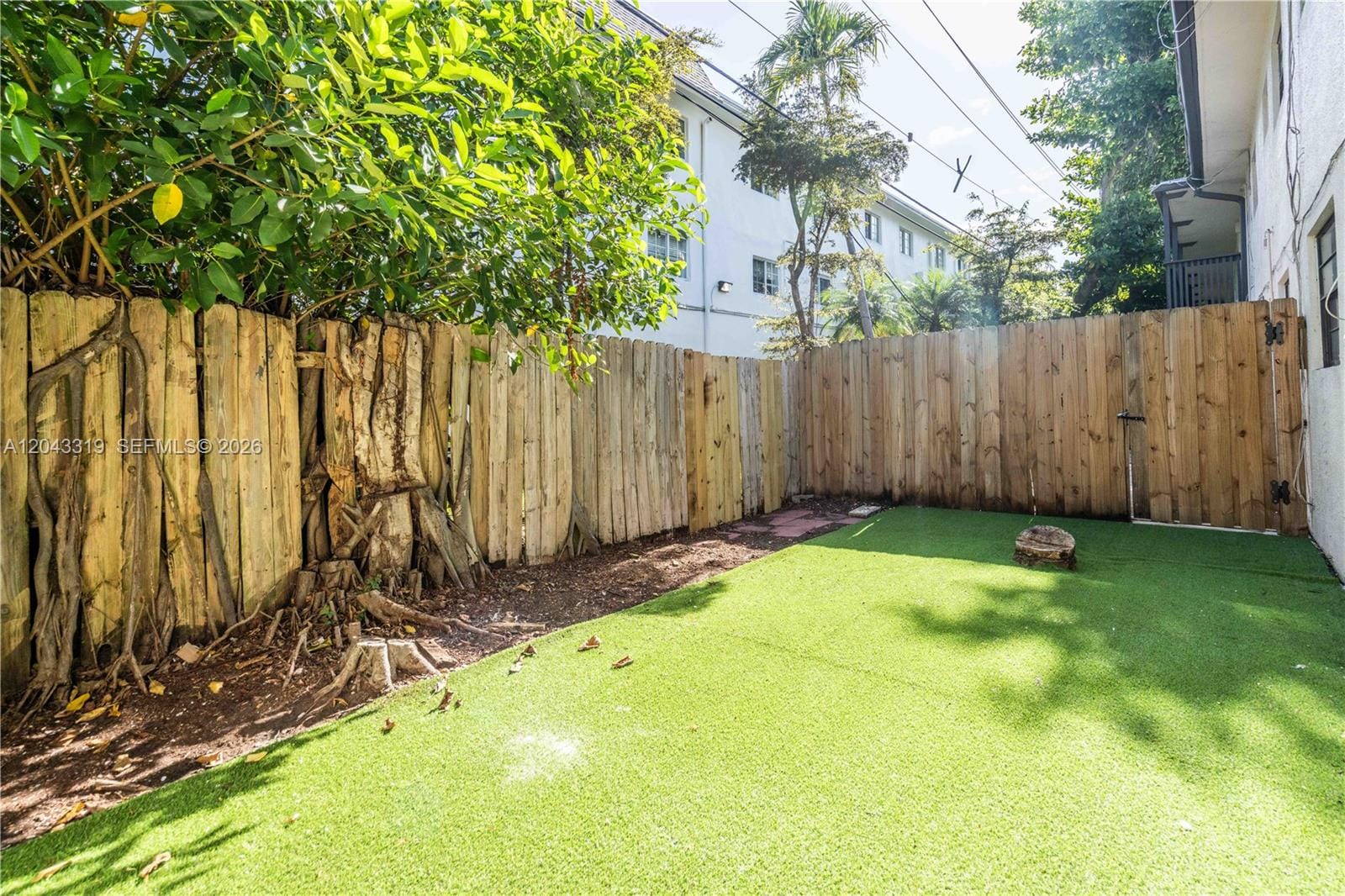 3265 Virginia Street 1 — photo 11