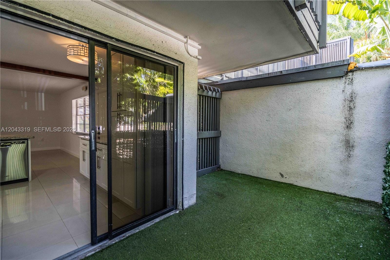 3265 Virginia Street 1 — photo 4