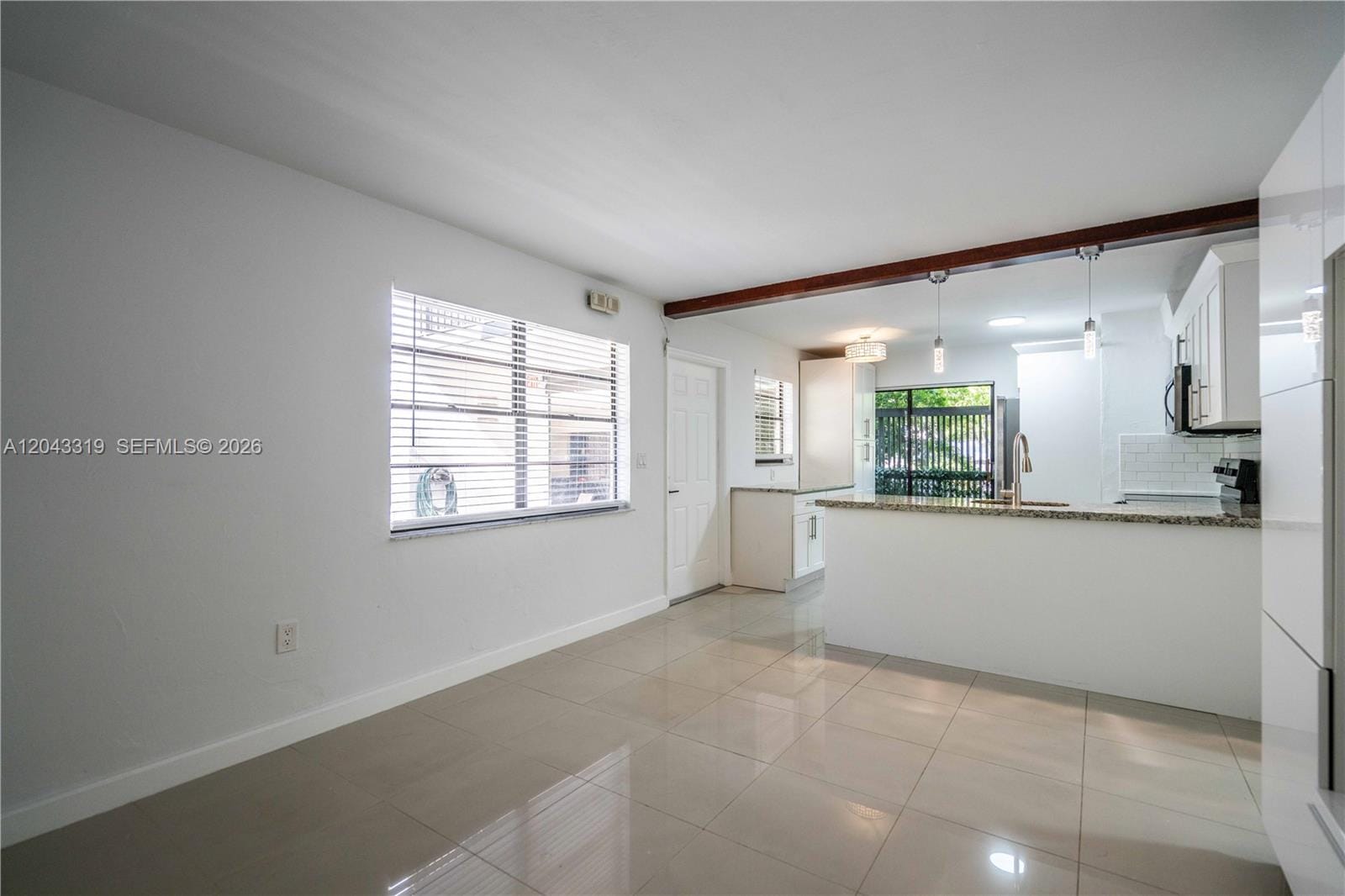 3265 Virginia Street 1 — photo 6
