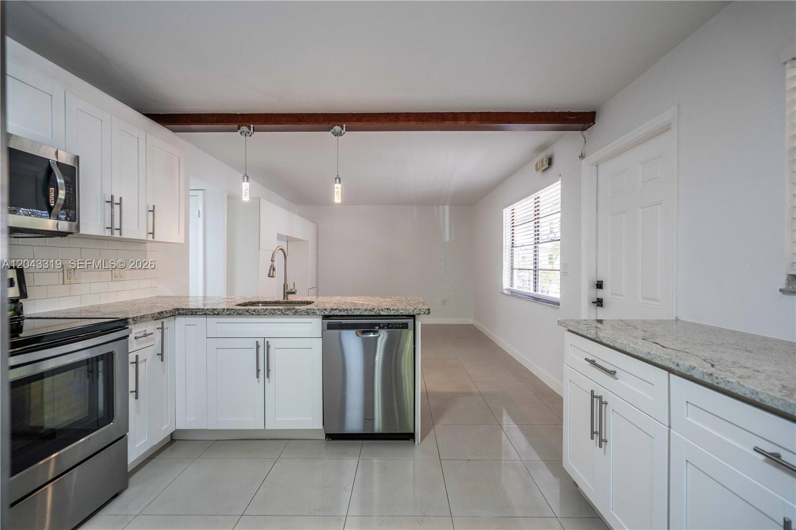 3265 Virginia Street 1 — photo 8