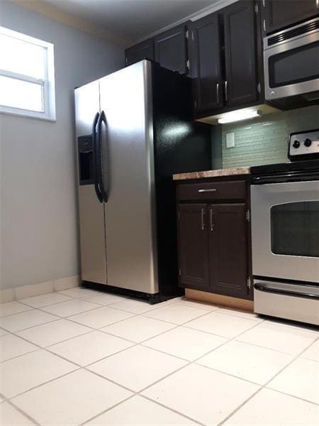 1100 NW 87th Avenue 204, Coral Springs, FL 33071