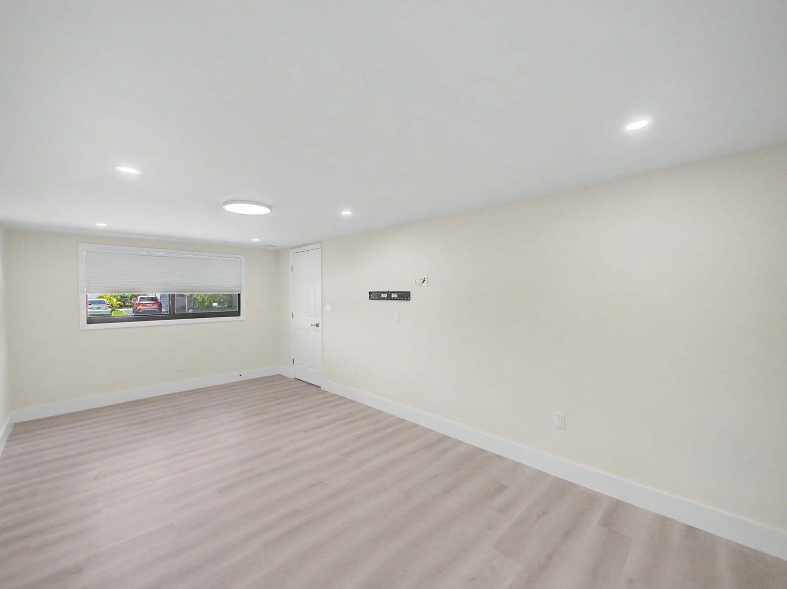 9298 Birmingham Drive — photo 12