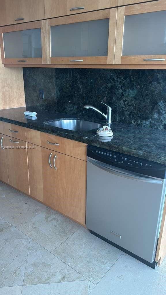 5025 Collins Avenue 1602, Miami Beach, FL 33140 photo 23