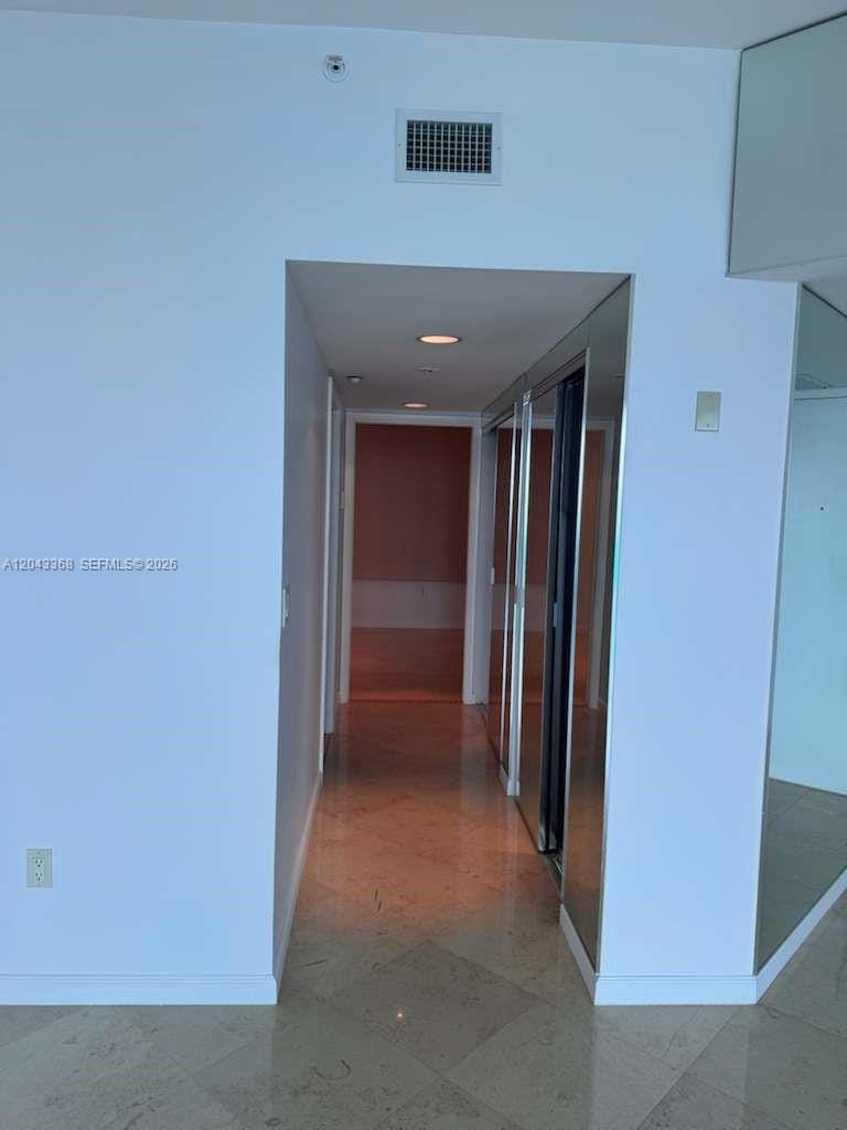 5025 Collins Avenue 1602, Miami Beach, FL 33140 photo 4