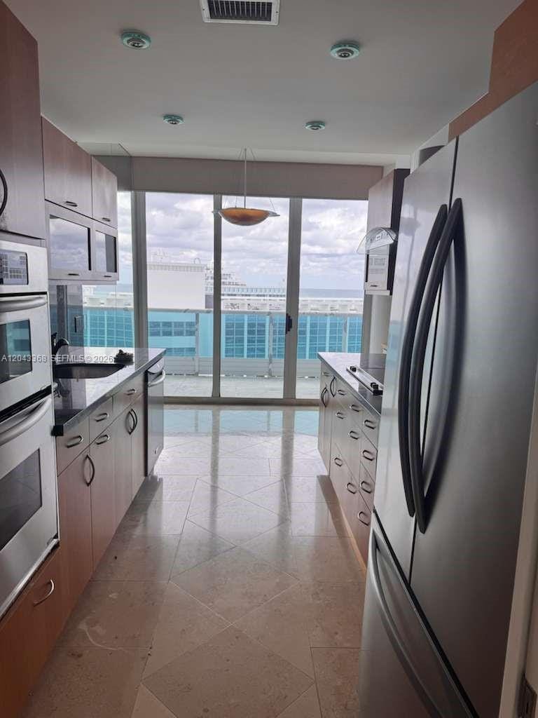 5025 Collins Avenue 1602, Miami Beach, FL 33140 photo 8