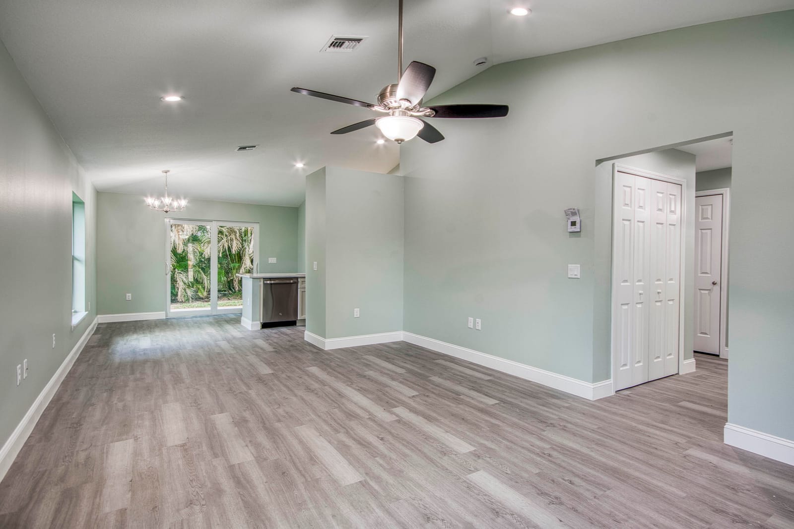 5108 SE 42nd Street — photo 5
