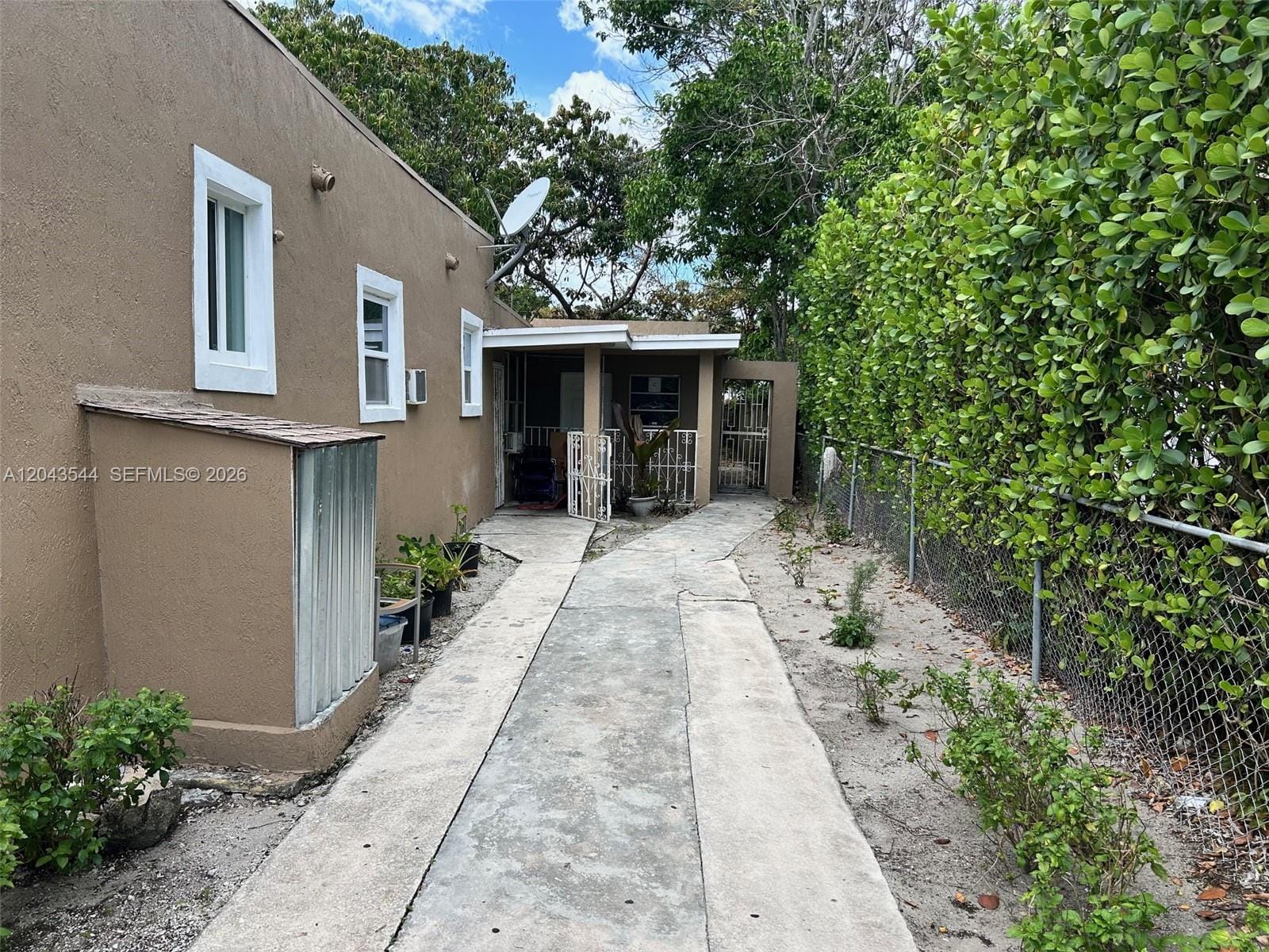 261 NW 49th Street C — photo 11