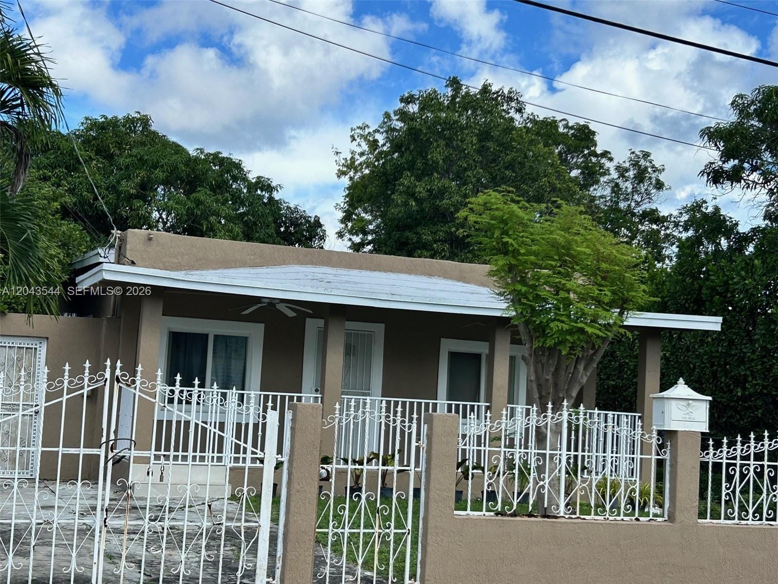 261 NW 49th Street C — photo 8