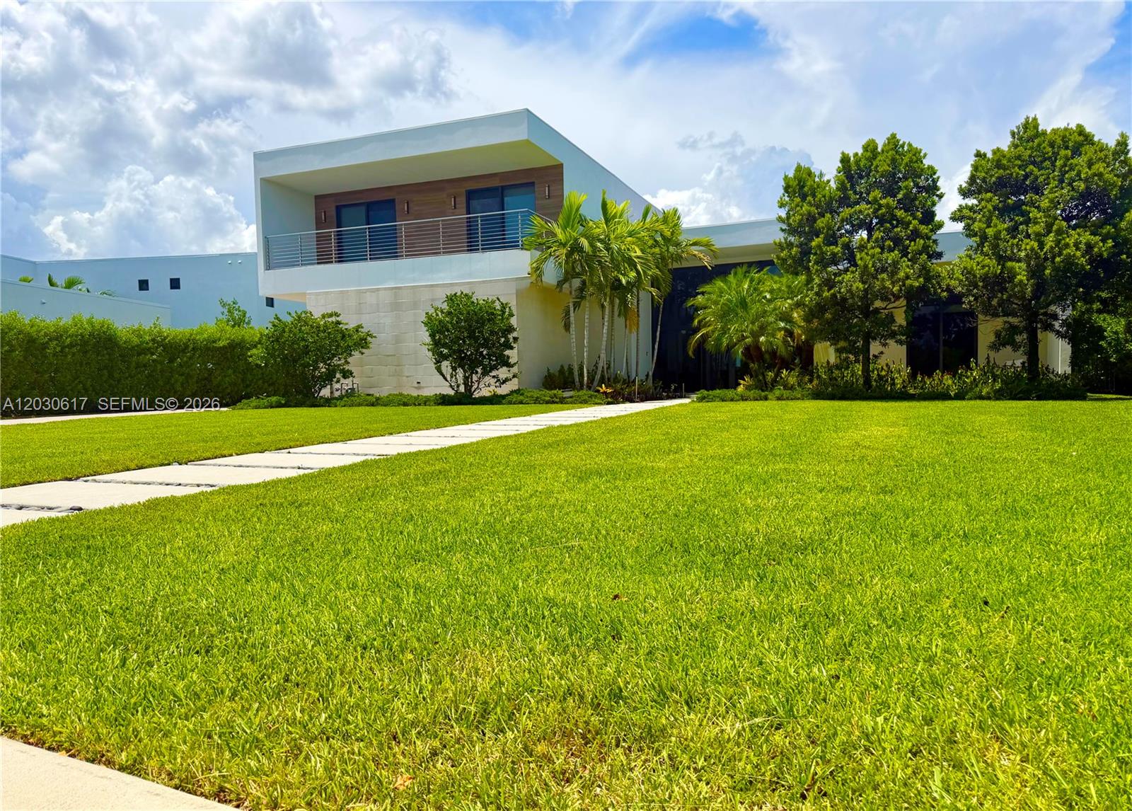 16569 Botaniko Drive N, Weston, FL 33326, Weston
