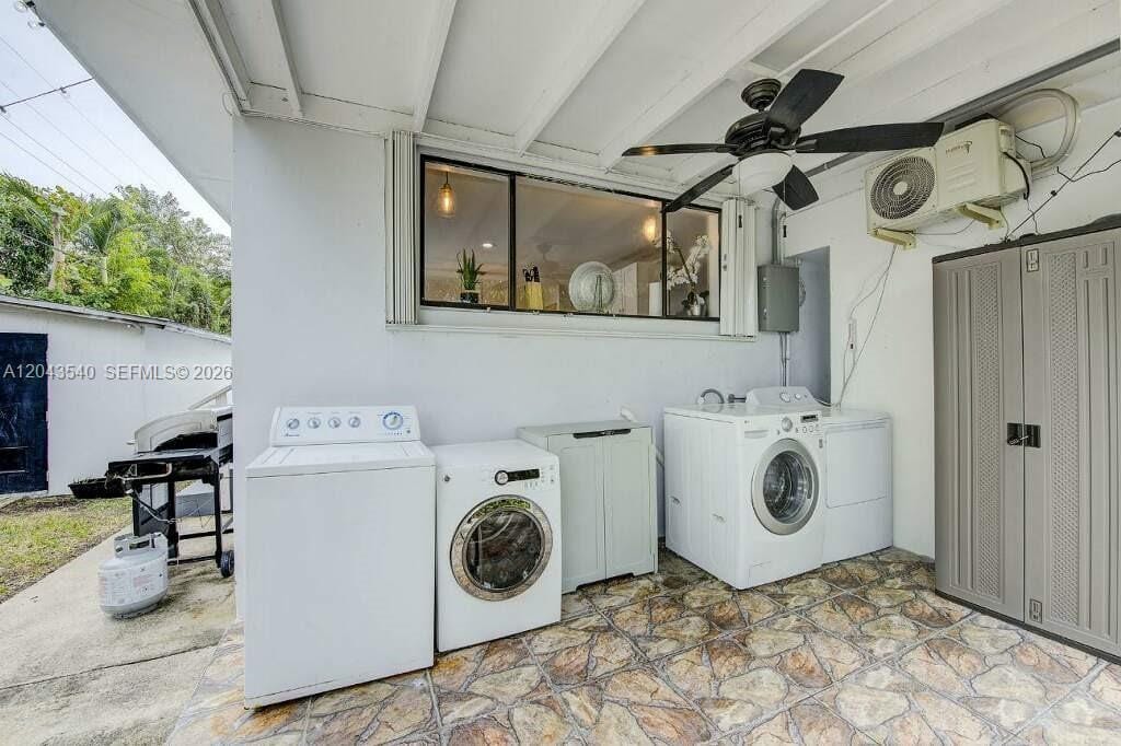 2721 SW 30th Avenue — photo 7