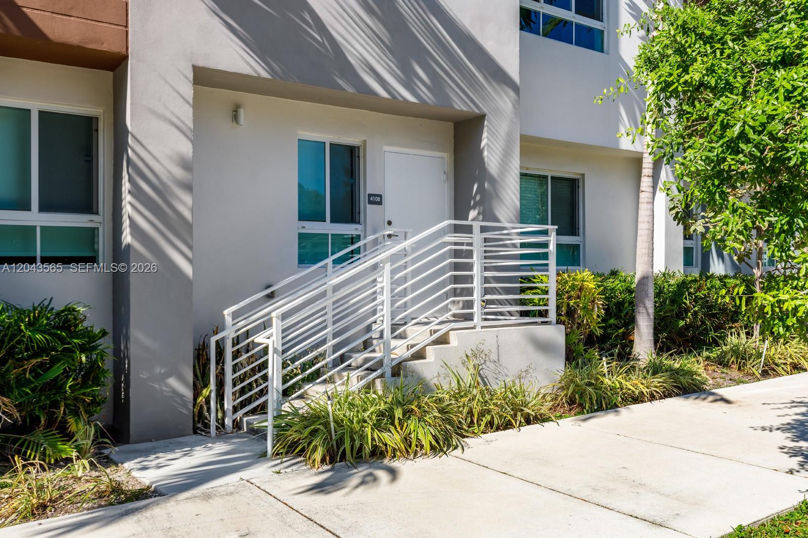 2505 NE 193rd Street 4108, Miami, FL 33180