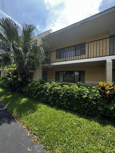 704 Meadows Circle 704, Boynton Beach, FL 33436