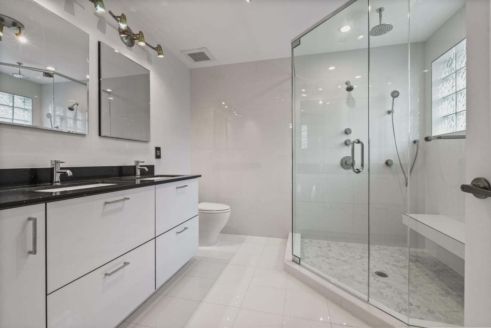13452 NW 5th Court — photo 5