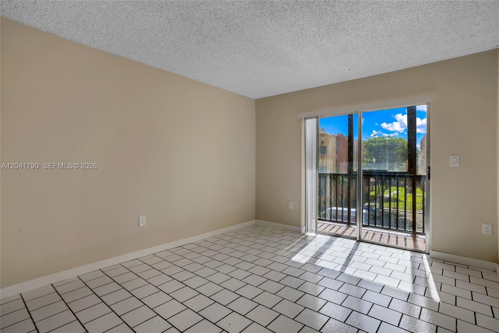 4805 NW 7th Street 302-15 — photo 9