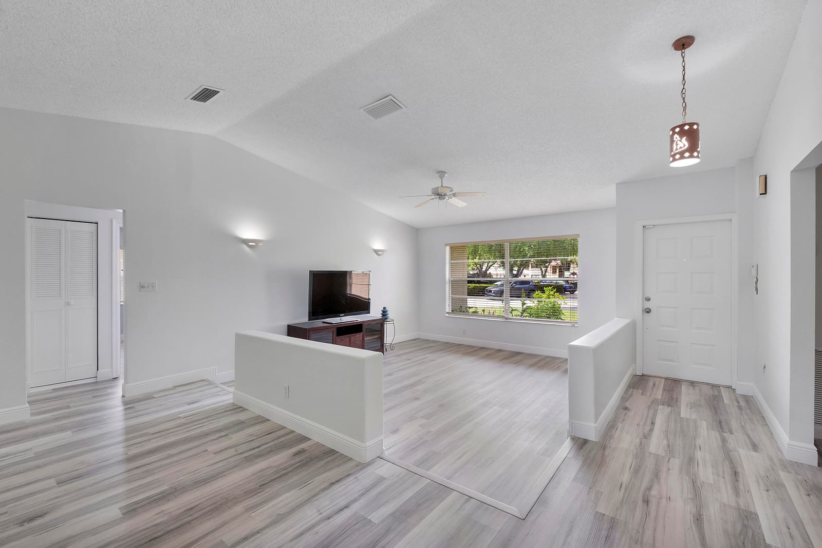 11454 NW 41st Street, Coral Springs, FL 33065 photo 10