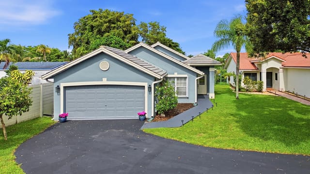 12445 SW 7th Place, Arboretum, Davie, FL