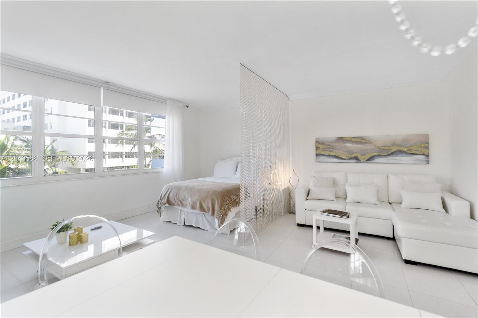 100 Lincoln Road 306, Miami Beach, FL 33139