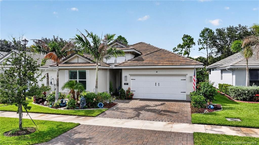 12591 SW Sunrise Lake Terrace, Port St. Lucie, FL 34987