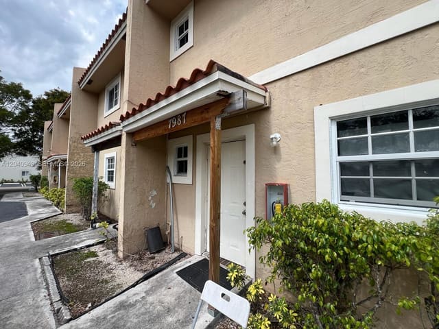7983 NW 35th Court 6, Springs Townhomes Condo, Coral Springs, FL