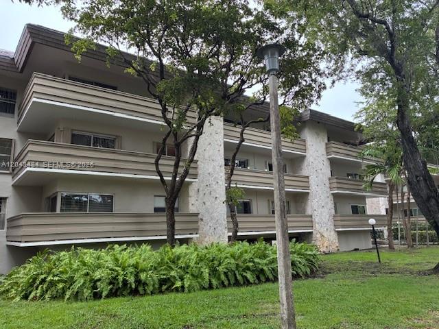 1205 Mariposa Avenue 428, Coral Gables, FL 33146, Coral Gables