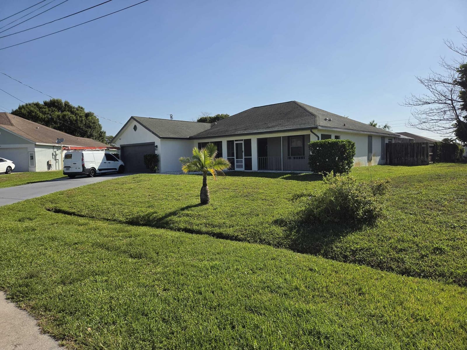 4001 SW Winslow Street — photo 1