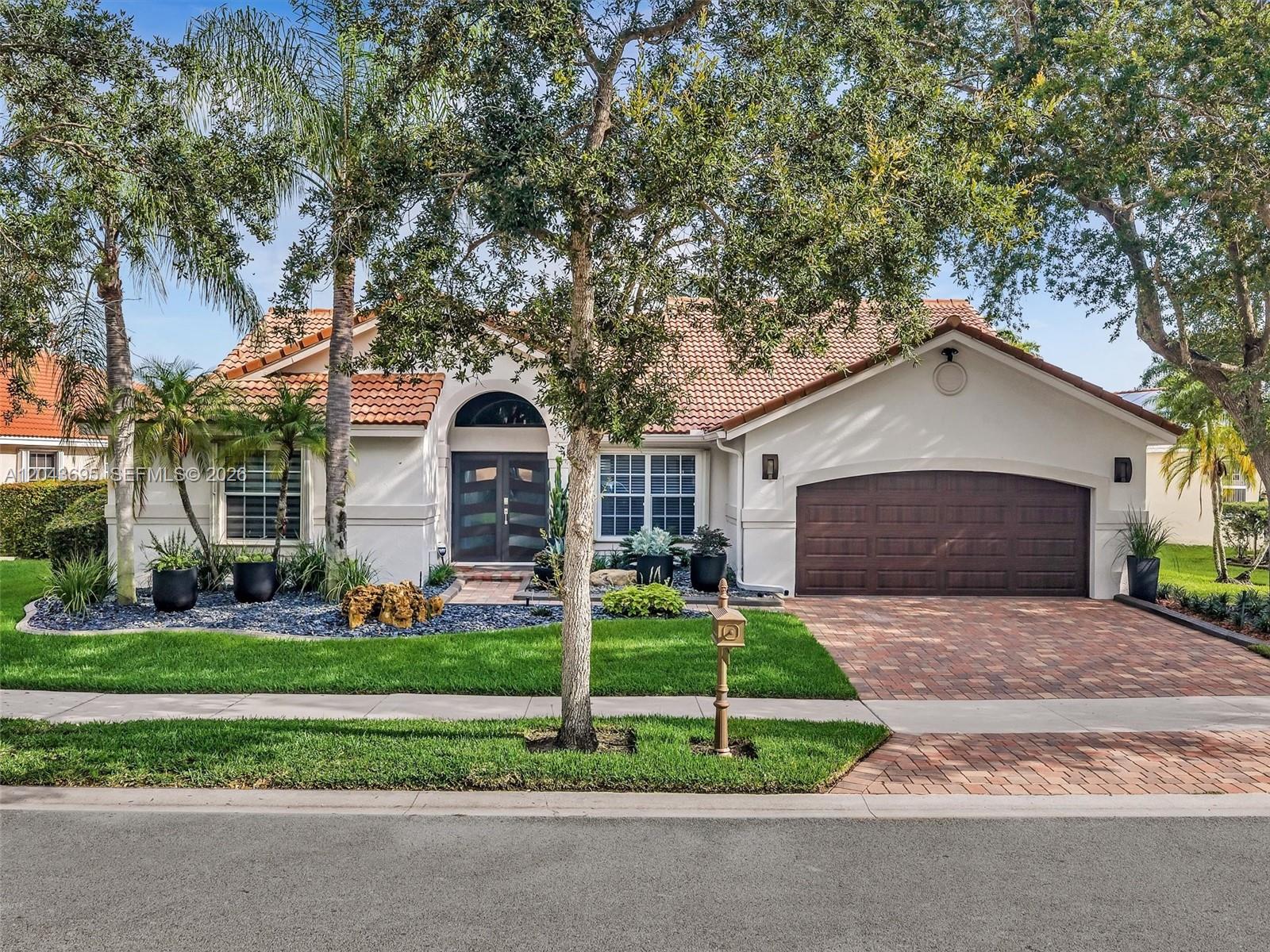 639 Verona Place, Weston, FL 33326