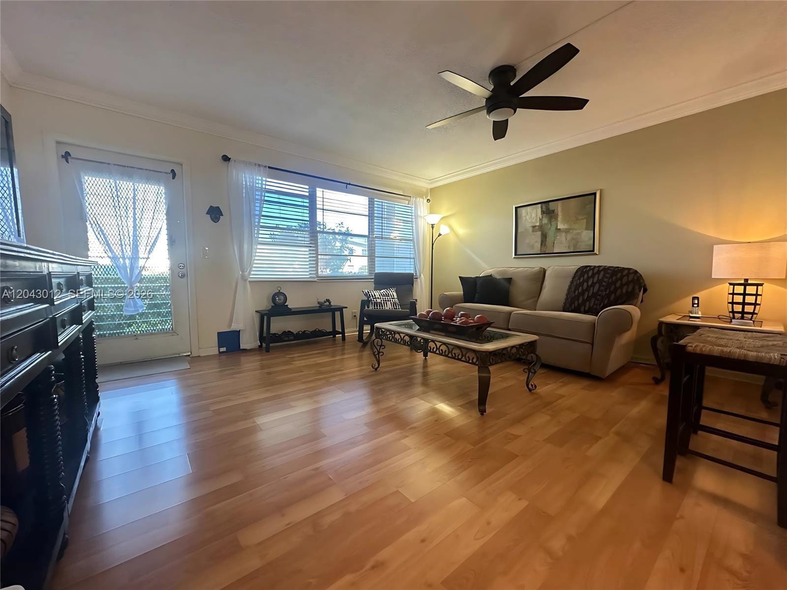 1009 Harwood C 1009 — photo 3
