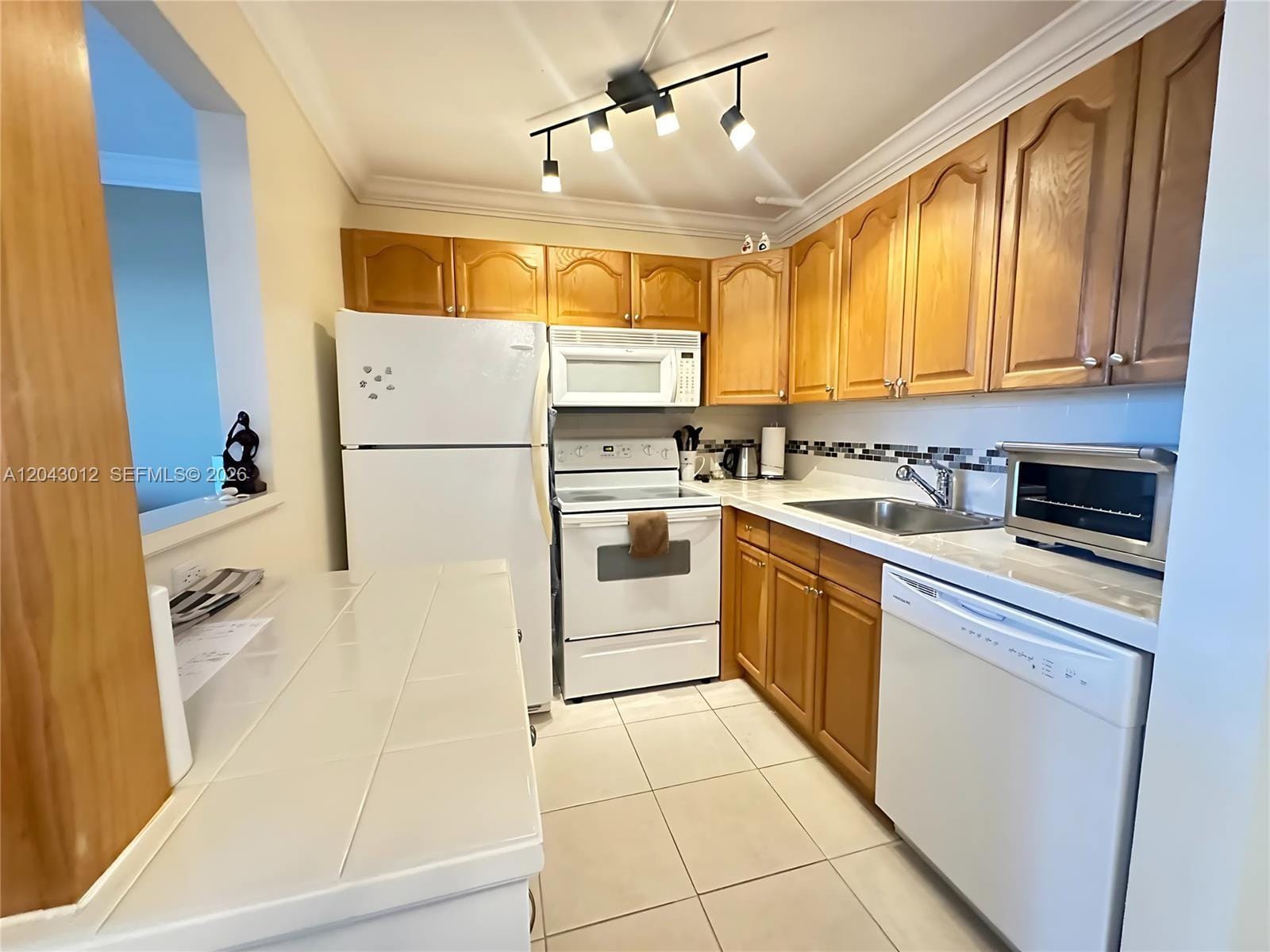 1009 Harwood C 1009 — photo 6