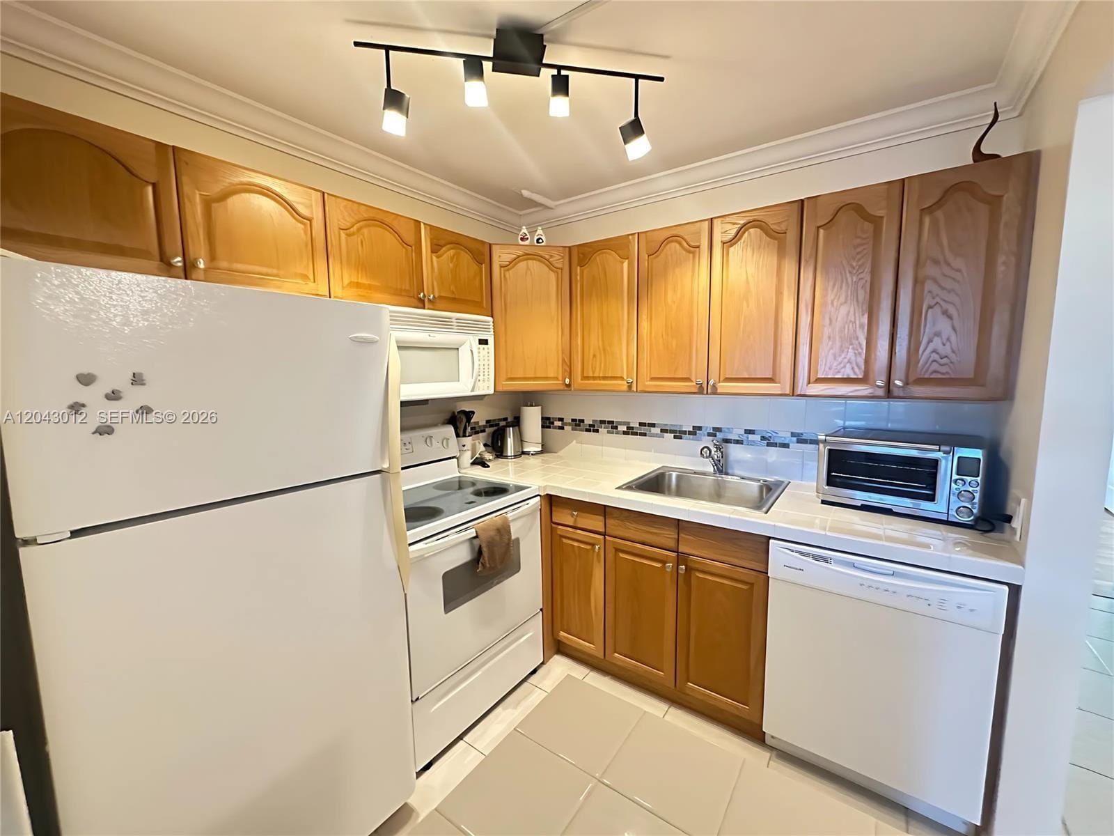 1009 Harwood C 1009 — photo 7