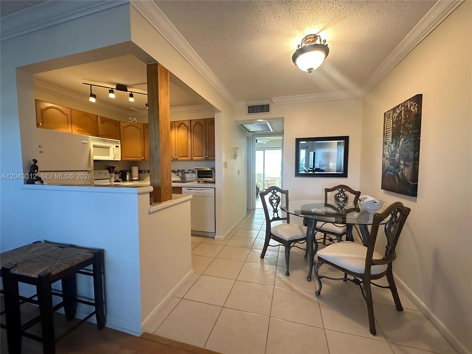 1009 Harwood C 1009 — photo 9