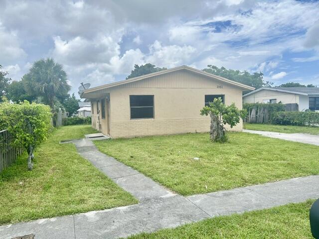 2951 NW 8th Street, Pompano Beach, FL 33069, Pompano Beach