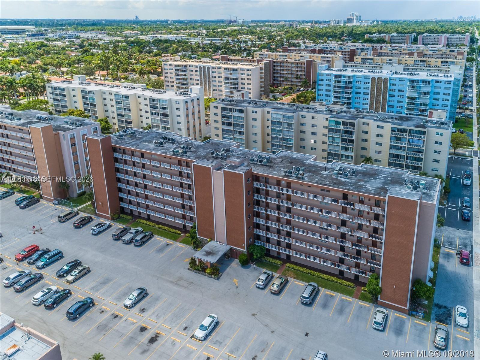 320 NE 12th Avenue 303, Hallandale Beach, FL 33009, Hallandale Beach