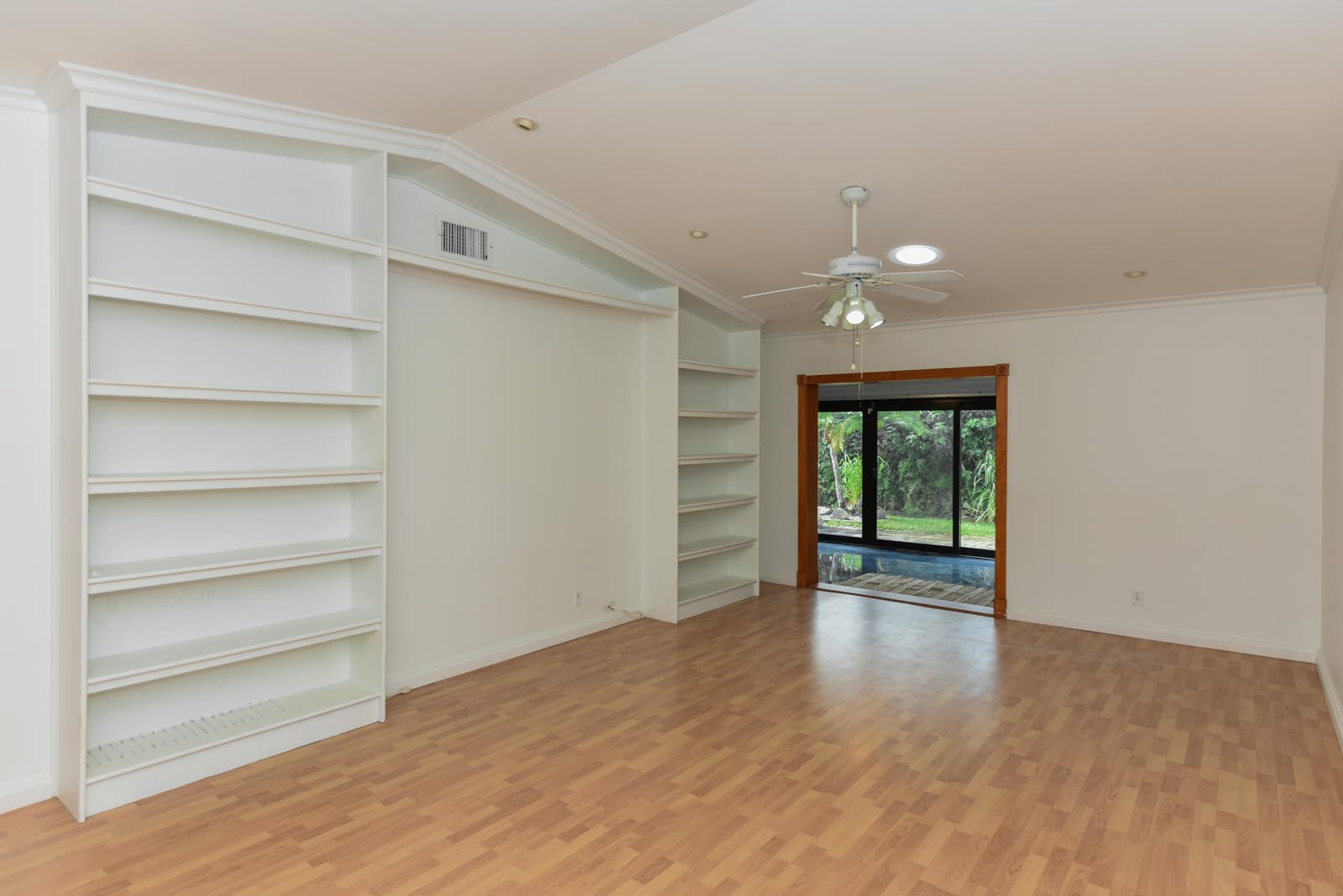 2641 W Gately Drive W 1702, West Palm Beach, FL 33415 photo 16