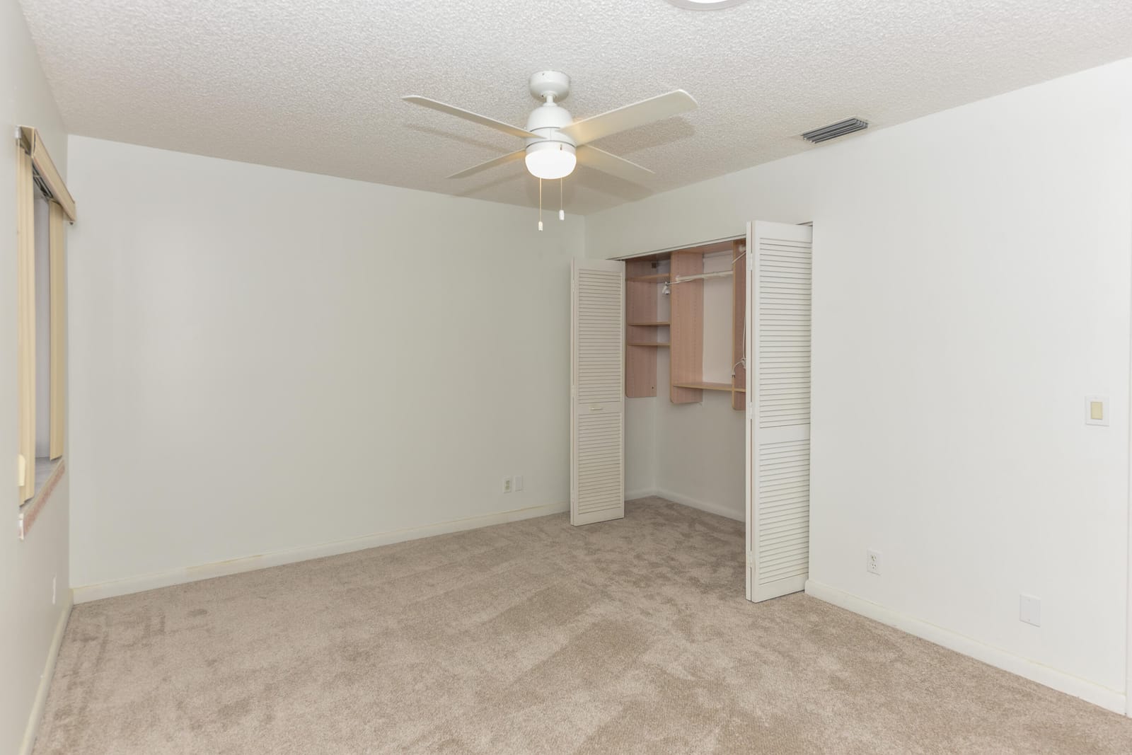 2641 W Gately Drive W 1702, West Palm Beach, FL 33415 photo 21