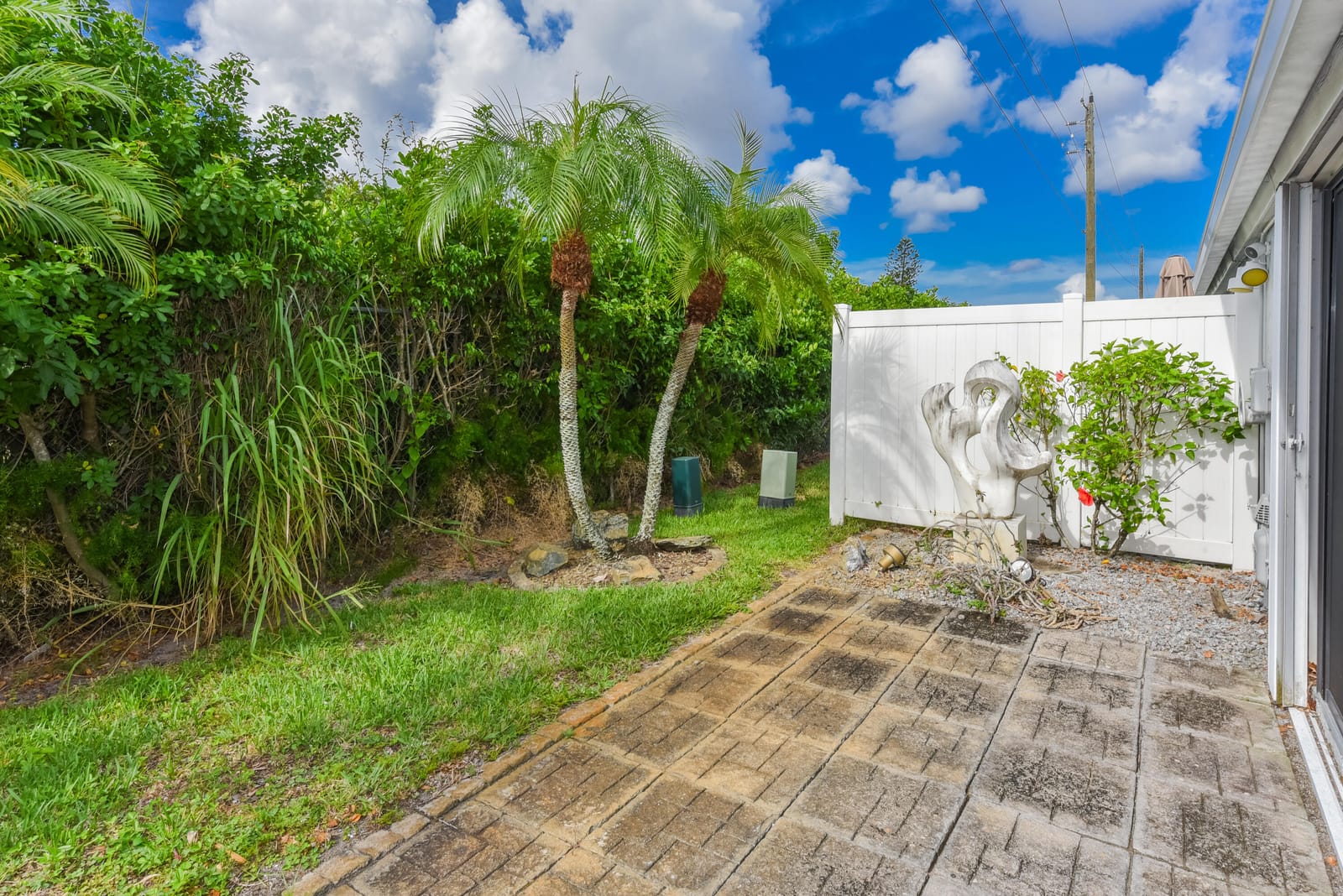 2641 W Gately Drive W 1702, West Palm Beach, FL 33415 photo 30