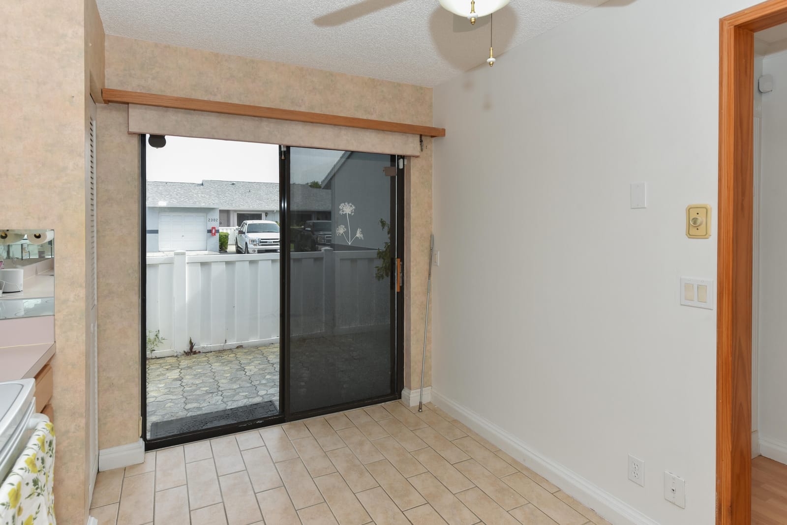 2641 W Gately Drive W 1702 — photo 8