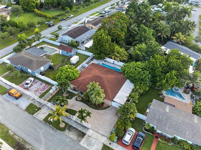 25520 SW 125th Court, Homestead, FL 33032
