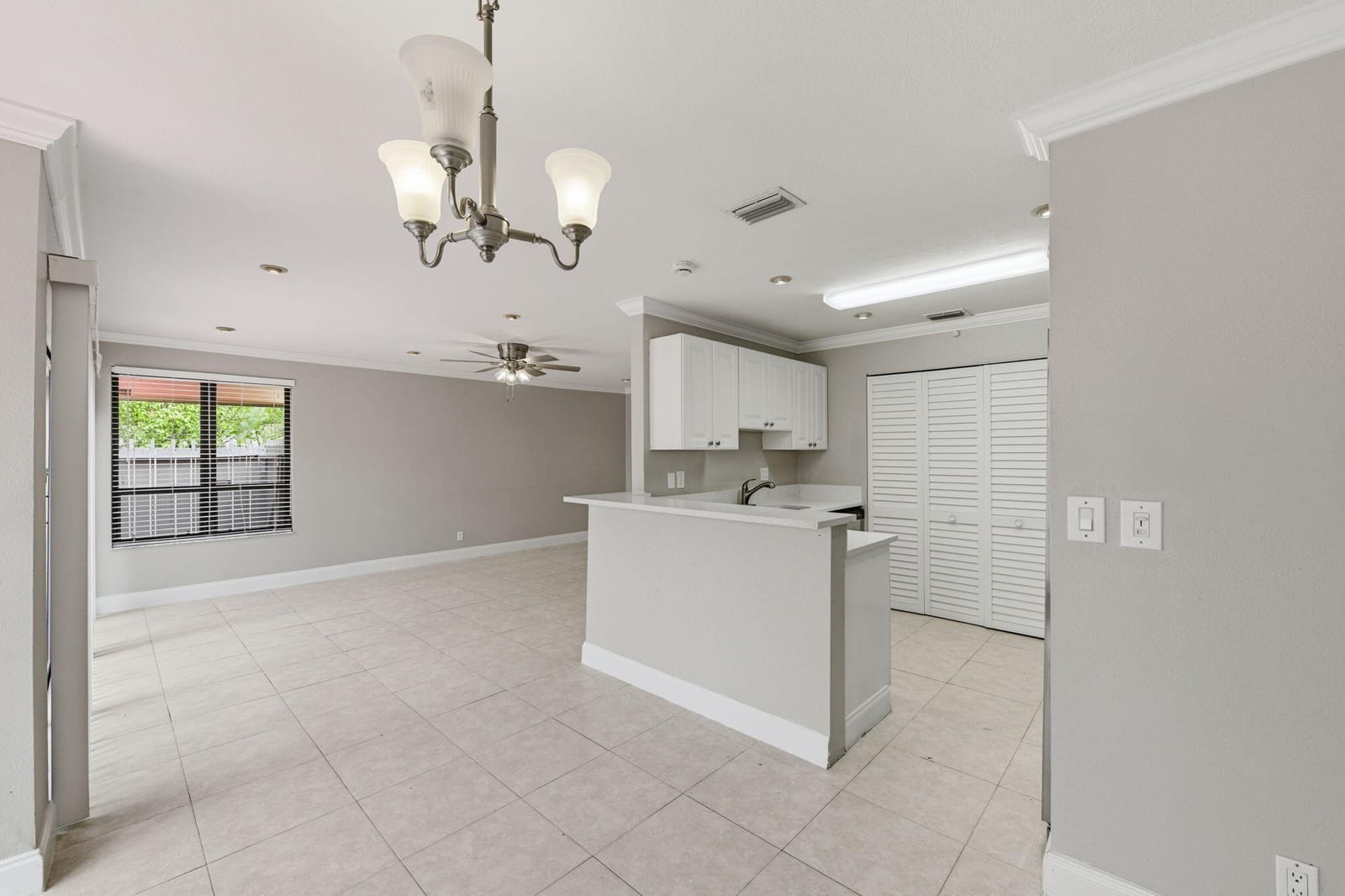 8741 Cleary Boulevard, Plantation, FL 33324 photo 17