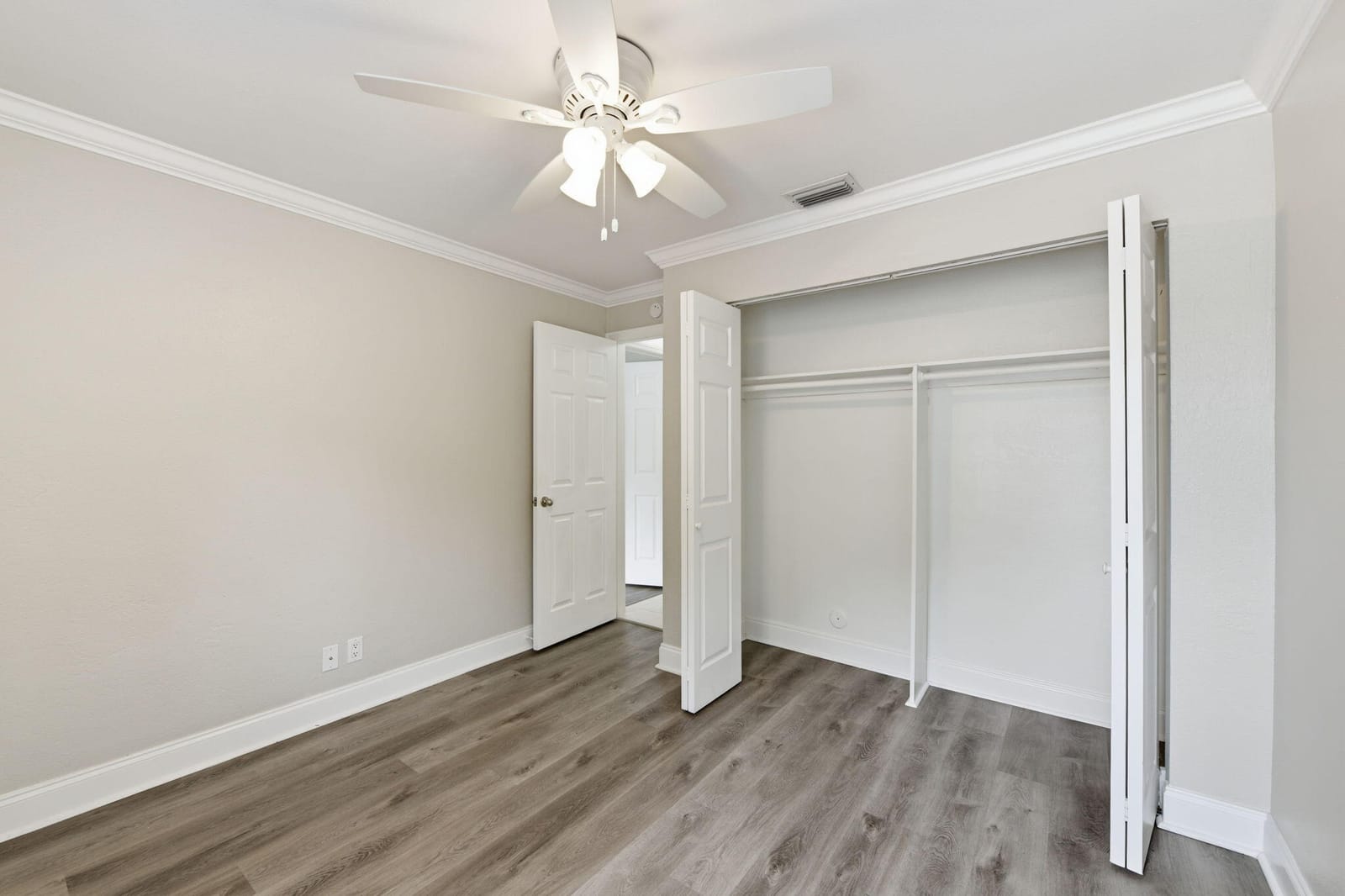 8741 Cleary Boulevard, Plantation, FL 33324 photo 25