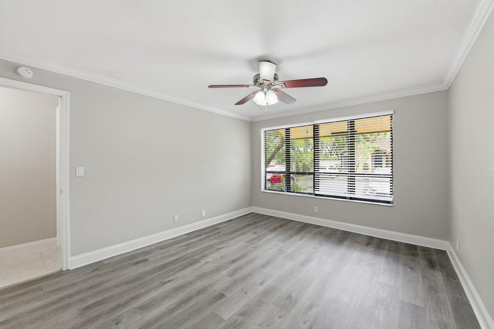 8741 Cleary Boulevard, Plantation, FL 33324 photo 27