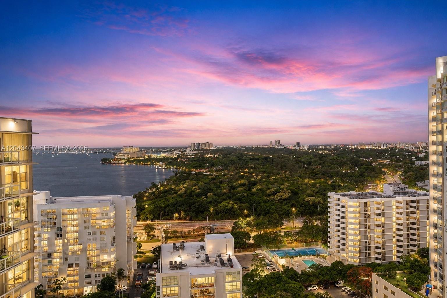2451 Brickell Avenue PHL — photo 1
