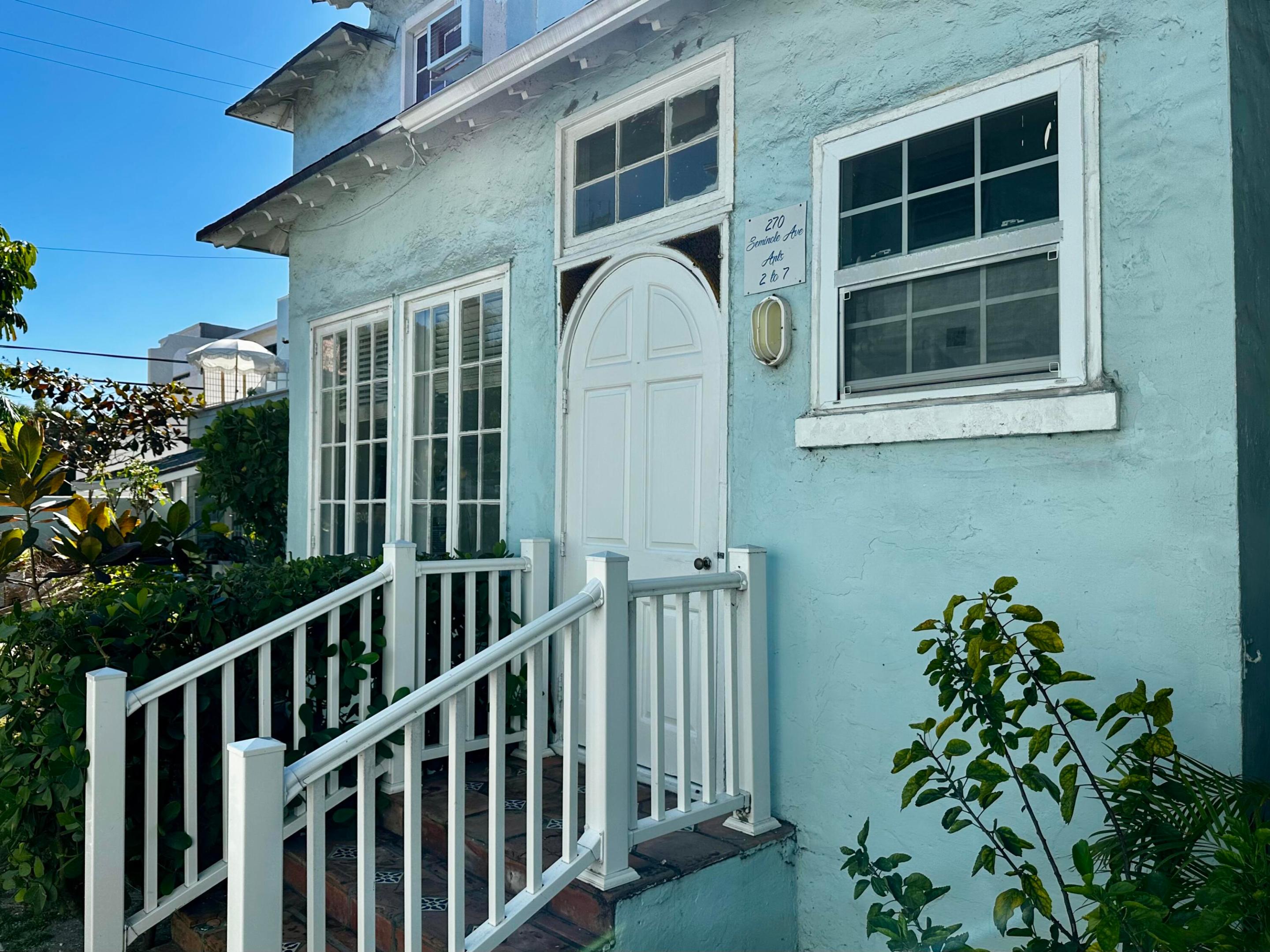 270 Seminole Avenue 3, Palm Beach, FL 33480, Palm Beach